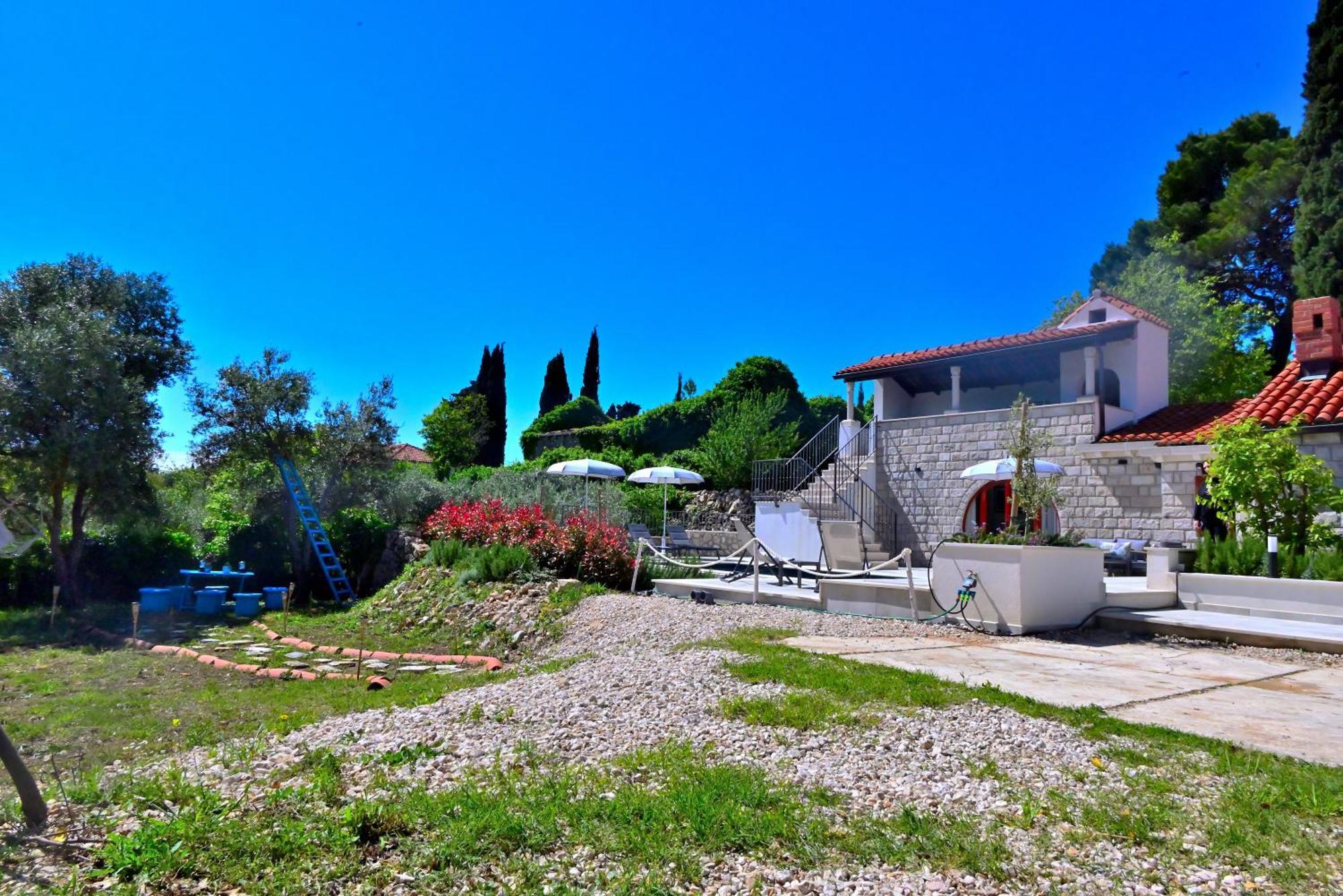 Vacation House Rubi Дубровник Екстериор снимка
