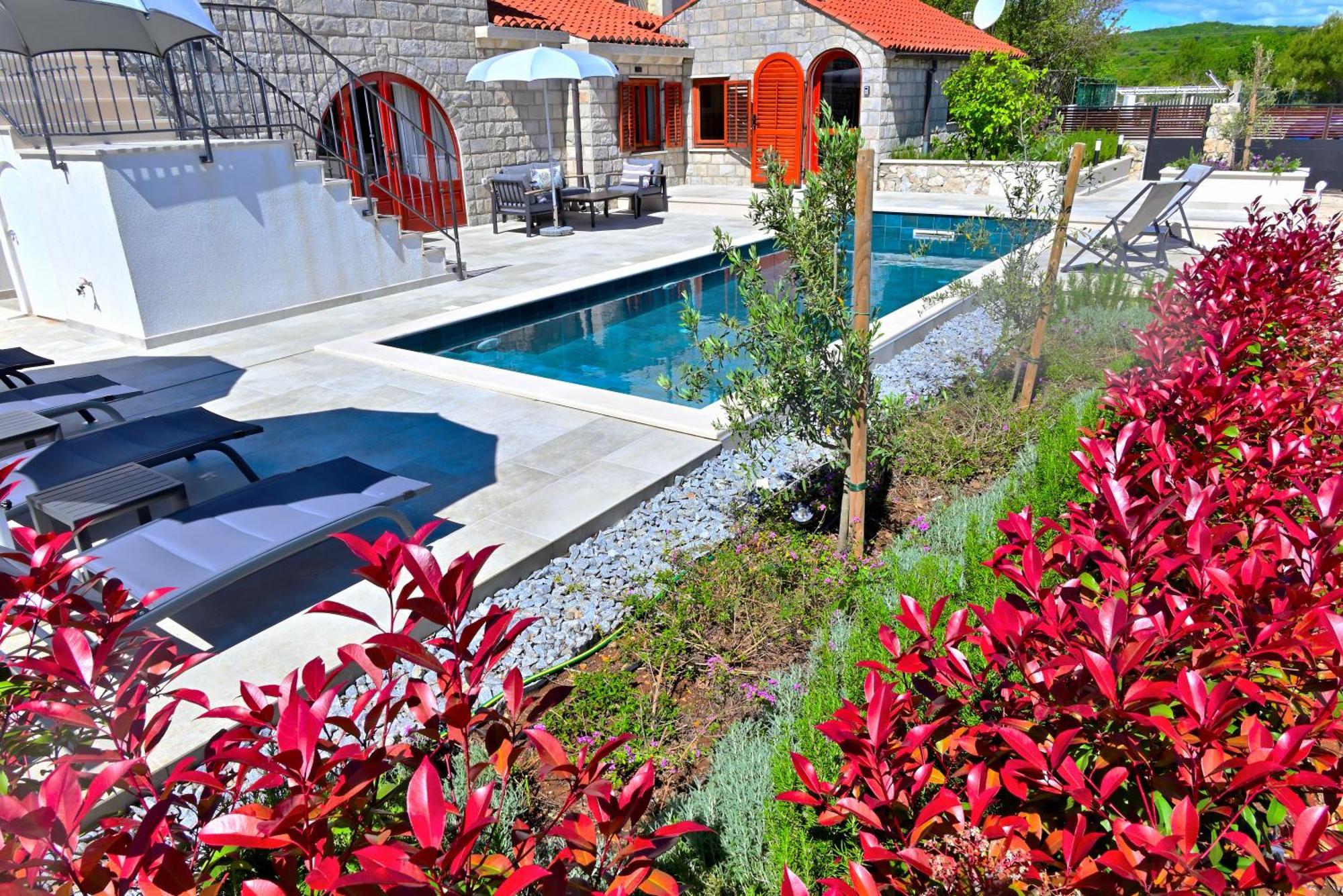 Vacation House Rubi Дубровник Екстериор снимка